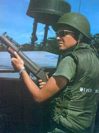 2us_weapons4b