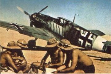022_-_Me109E_in_the_desert_new